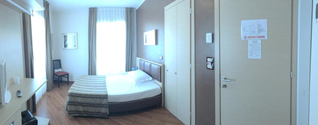 Hotel Dulcinea Múggia Eksteriør billede